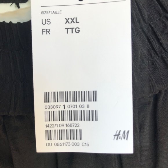 Pleated Layered Skirt - Picture 2 of 5